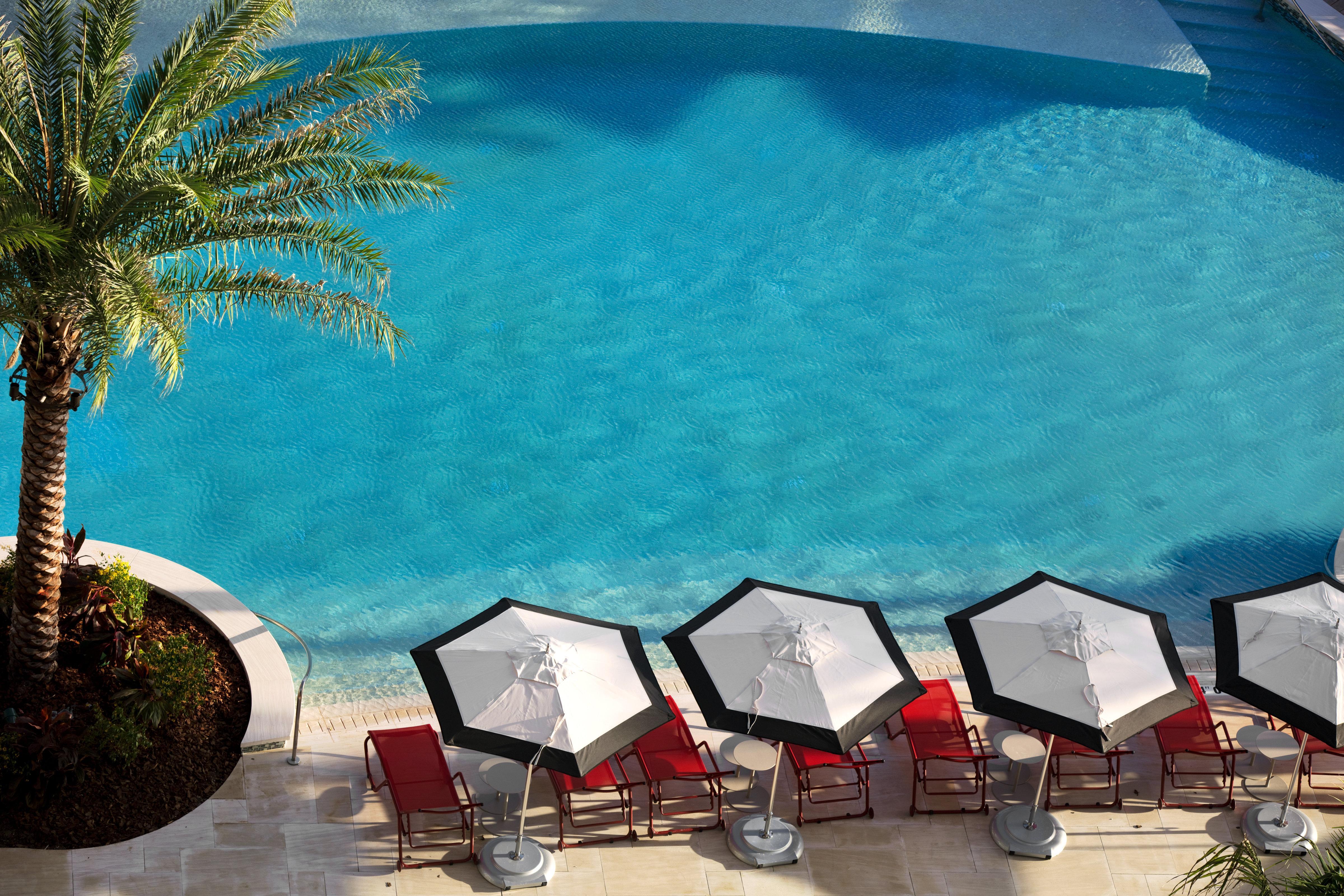 Kimpton Seafire Resort + Spa By Ihg West Bay Exterior photo