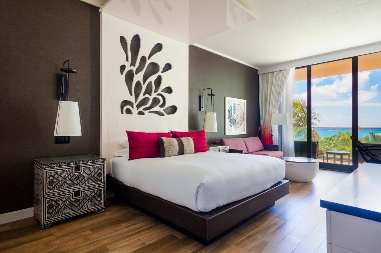 Kimpton Seafire Resort + Spa By Ihg West Bay Exterior photo